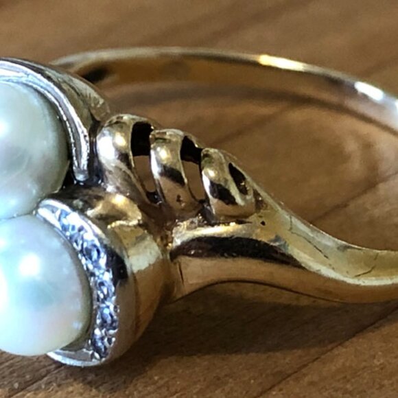 Vintage 14k Gold, Pearl & Diamond Ring Size 6.5 - Picture 3 of 5